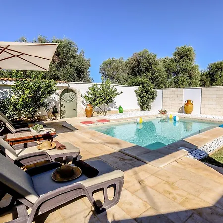 Villa Indipendente Con Piscina Privata By Pugliadamare